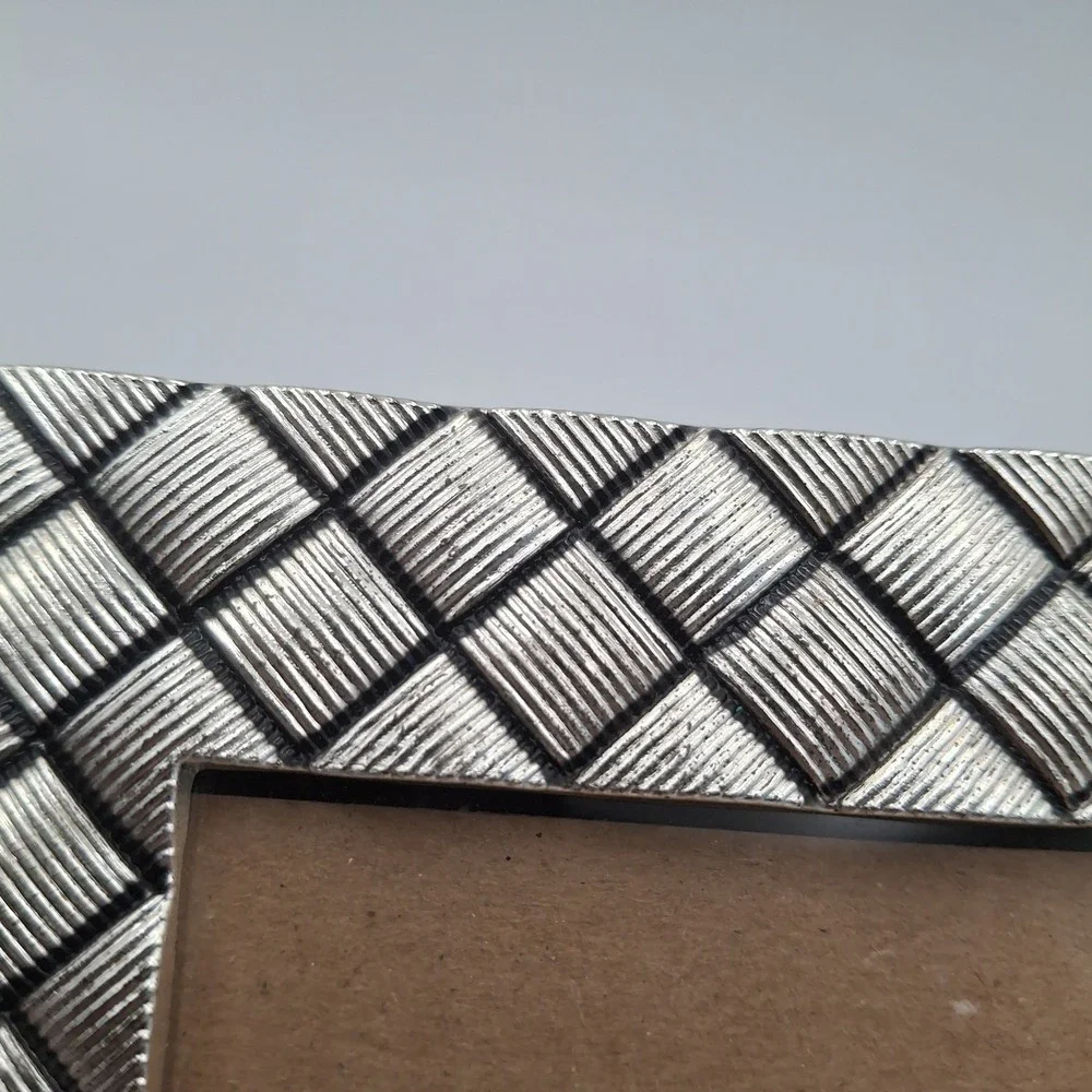 Green Tree Gallery Silver Tone Basketweave Picture Frame 2x3 Mini‎ Tabletop